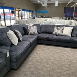 Big Comfy Black Sectional 