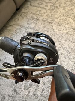 Abu Garcia bait caster combo (used)