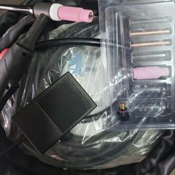EASTWOOD TIG 200 DIGITAL WELDER 
