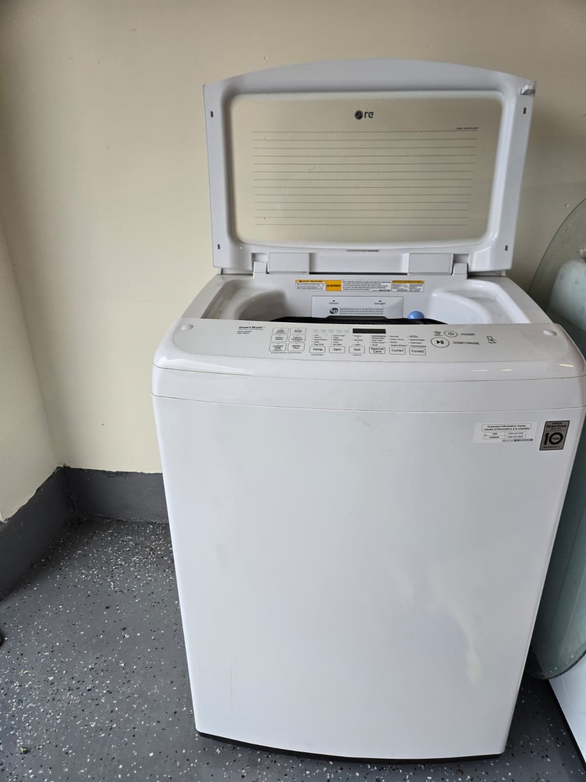 LG Washer/Dryer Set - Large