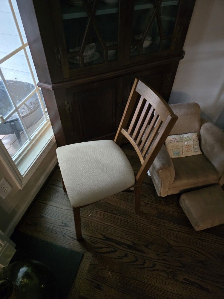 50 Event Chairs