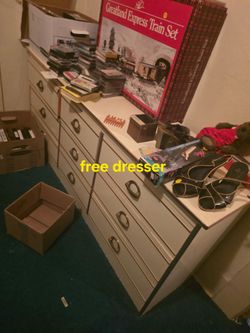 Free dresser