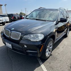 Saturday Public Auction - 2013 BMW X5