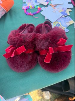 Girl Cat & Jack Slippers