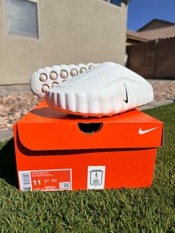 Nike Mind 001 Size 10