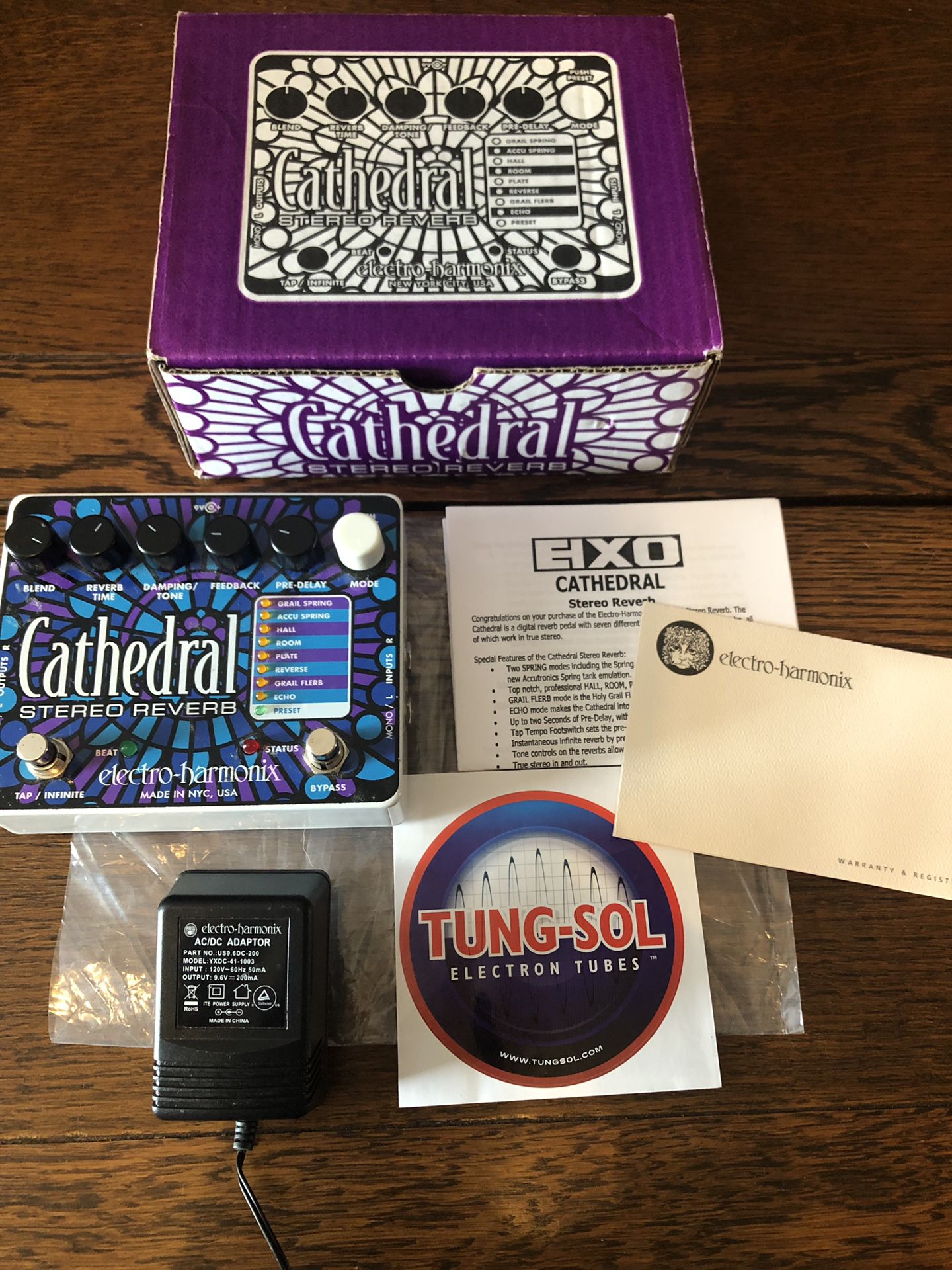 Electro-Harmonix Cathedral Reverb Guitar Effect Pedal