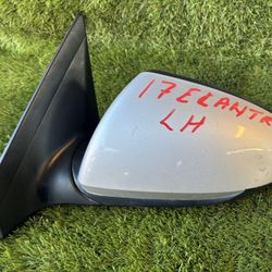2017 Hyundai Elantra Driver LH Side Mirror 