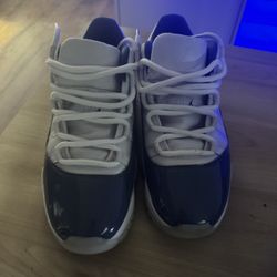 Jordan 11 Defused Blue 