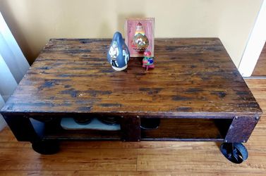 BARN STYLE COFFEE TABLE