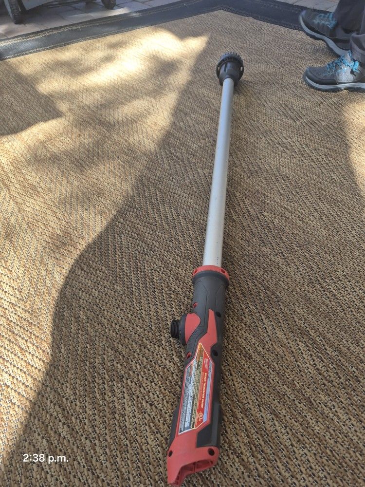MILWAUKEE 12VOLT TRANSFER POMP