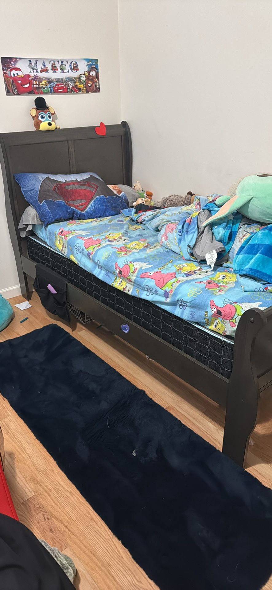 Twin Bed