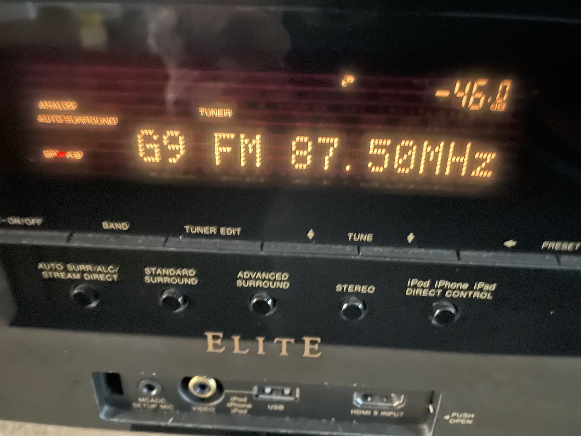 Pioneer Elite A/V Receiver VSX-60 7.2 Channel 550 Watt 7 HDMI Inputs