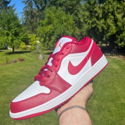 Jordan 1 Low Cardinal