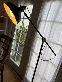 black lamp shade