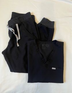 FIGS Scrub Set Black