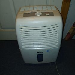 Dehumidifier 
