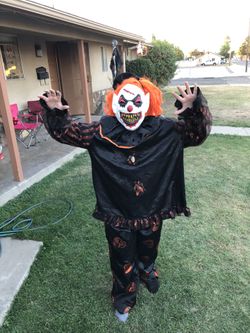 Costume