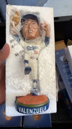 Fernando Valenzuela Bobblehead   2006
