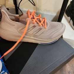 Adidas Ultraboost 