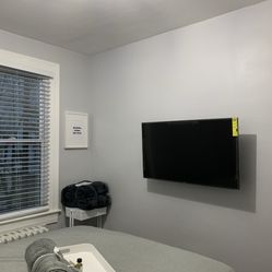 Three 43 “ Hisense Roku Ultra HD TV’s