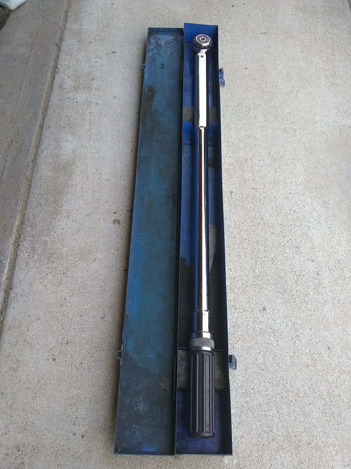K-D TOOLS 2953 TORQUE WRENCH 3/4 INCH DRIVE 100-600 FT POUNDS MADE IN USA