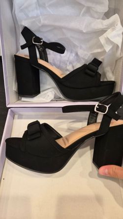 BLACK/PU SIZE 6.5 HAVEN'T BEEN USED