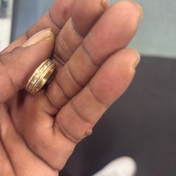 Diamond Cut Solid Gold Ring