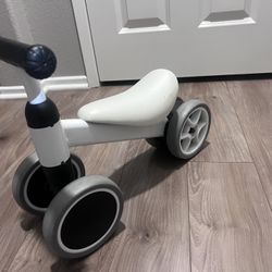 Toddler balance bike