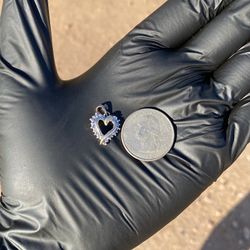 10k Gold Heart Shape Pendant 