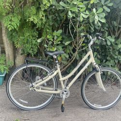 HYBRID GIANT CYPRESS 7 SPEED  READY TO RIDE ✅