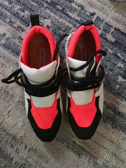 Steve Madden women shoes