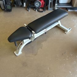 Adjustable Flat Bench