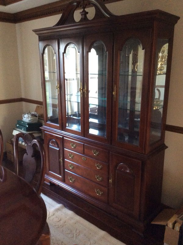 Queen Anne Style China Cabinet For Sale In Loveland Oh Offerup