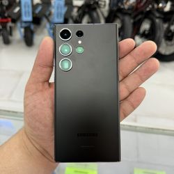 Galaxy S23 Ultra 5G Unlocked 256GB! Finance For $50 Down Payment!!