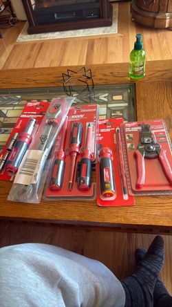 Milwaukee Electrician Tool Assortment