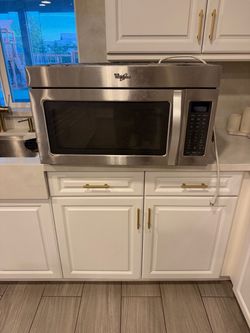 Whirlpool microwave
