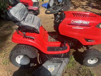 Troybilt Bronco Riding Lawnmower 