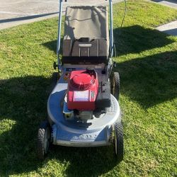 HONDA GAS SELF-PROPELLED WITH BLADE AUTO STOP 