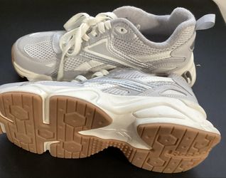 tenis Reebook de mujer número 830 nuevos no negociable