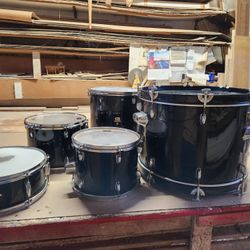 Drum Set
