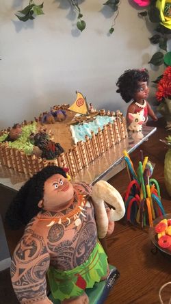 Biscocho Dominicano por libra y flores d papel por encargo