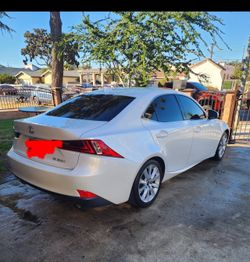 Lexus 2016 IS