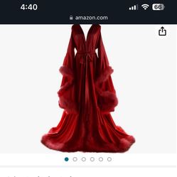 Brand New Luxury Robe Maternity Bridal