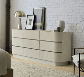 West Elm 9-Drawer Solstice Dresser – Whitewash Raffia (1 Year Old / Like New)