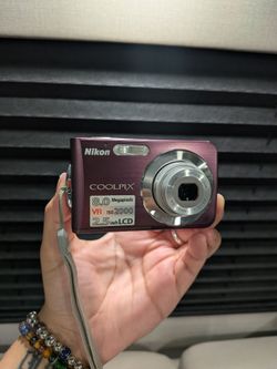 Nikon Coolpix S210 Purple Point and Shoot Digital Camera 📸