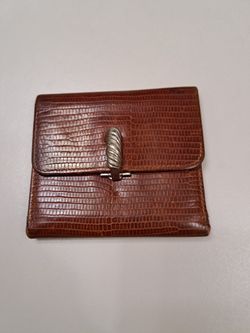 Vintage Bloomingdale's Leather Tri-fold Cardholder Wallet w Silver Clip Closure