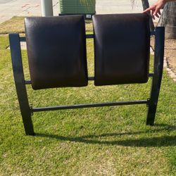 Twin Beds For Sale 25$ for 1 And 50$ For Both 