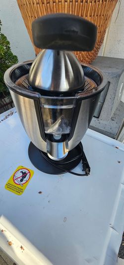 Citrus juice maker extractor