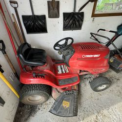 Ridding Lawnmower For Sale 
