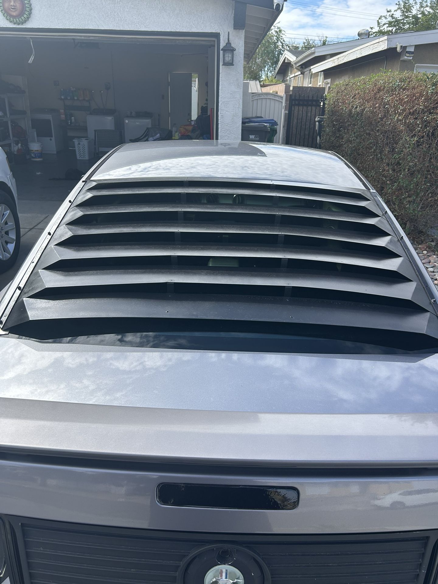 Louvers for Ford Mustang 2005-2009